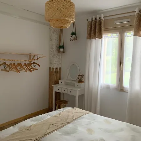 De Groupe Aux Instants Partages 度假居