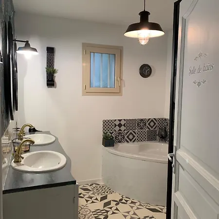 De Groupe Aux Instants Partages Semesterbostad *