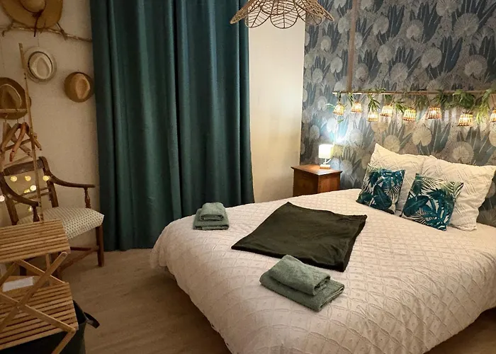 De Groupe Aux Instants Partages 펜션 *